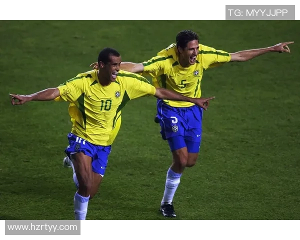 燃情绿茵巅峰瞬间见证足球巨星荣耀时刻壁纸精选